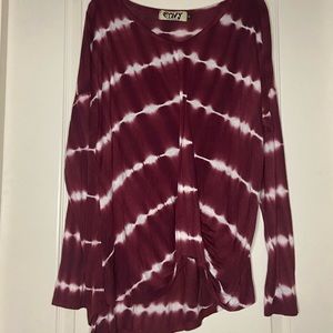 Women’s Long Sleeve Shirt with Front Twist | Size Small